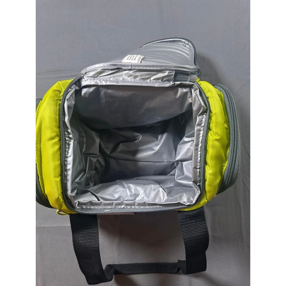 Igloo Medium Duffel Sport Brights Cooler Bag Acid Green‎ Black 00162067 NWT